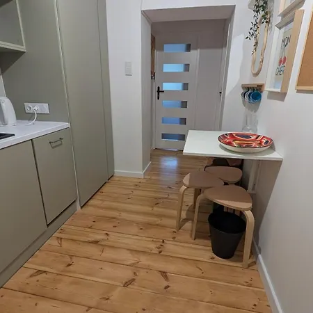 G-8hostel אכסניה