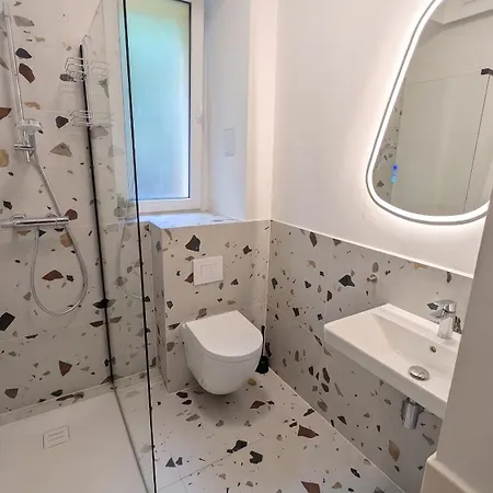 אכסניה G-8hostel